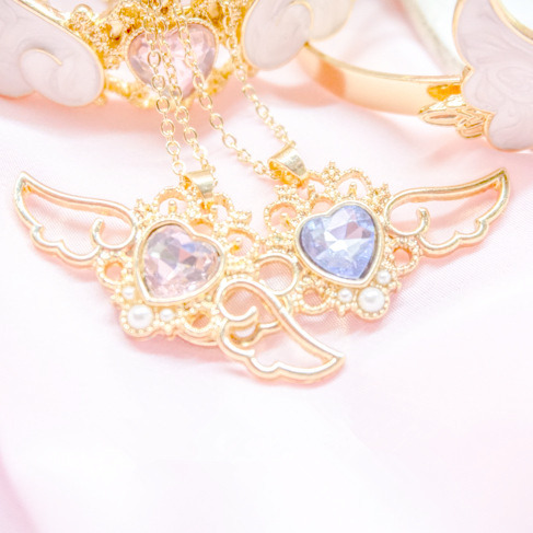 jessabella-hime:Sweet heart angel wings crystal necklace from...