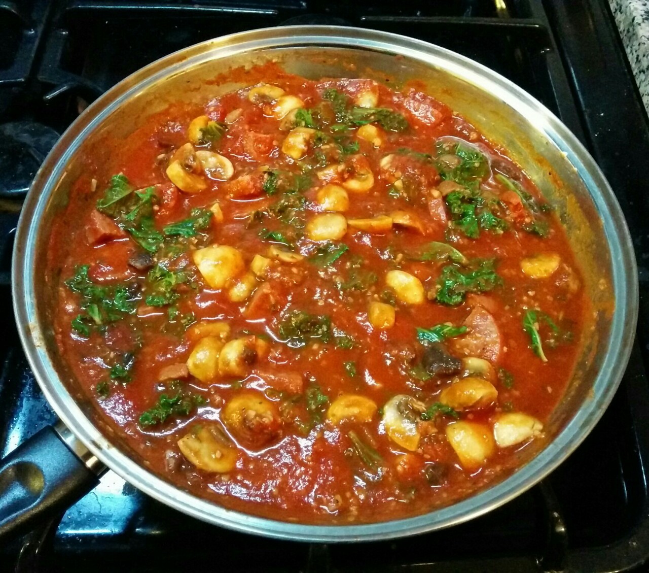 i had so much kale and polish sausage left over after making alton browns christmas soup - Alton Brown Christmas Soup i had so much kale and polish sausage left over after making alton browns christmas soup - Alton Brown Christmas Soup