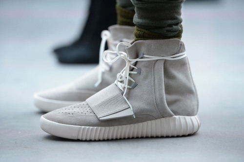 Buy Wholesale Online Adidas Yeezy Boost 750 Chocolate