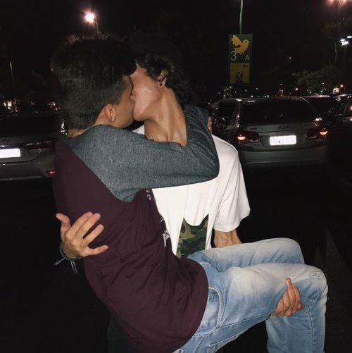 @CUTE GAY LOVE