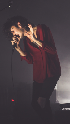 Download 92  Wallpaper Tumblr The 1975  Paling Unik Free