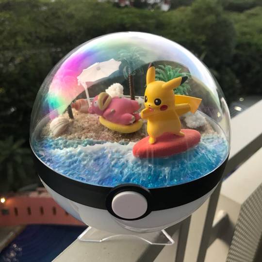 Pokeball Terrariums made by PalletCraftsByXev