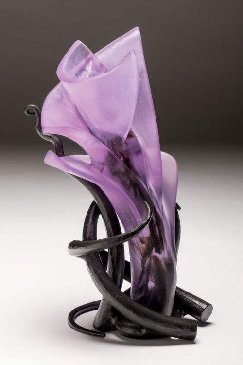 treasures-and-beauty:Ikebana 24 by Brian Russell. Stunningly...