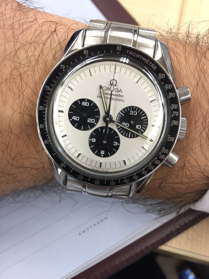 omega speedmaster moonwatch panda