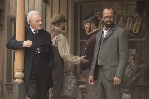 westworld-daily:Additional post-episodic stills from Westworld...