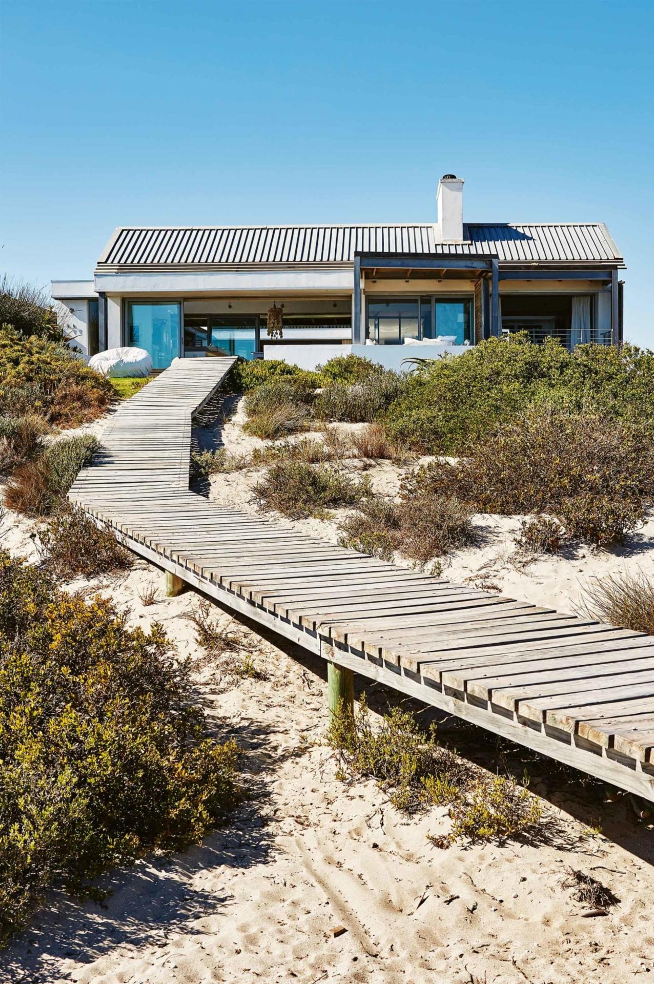 The Interior Design Institute — We love this South-African beach house