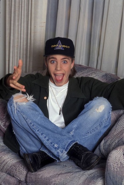 Jonathan Brandis middle name