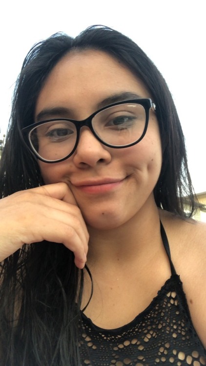 me it’s my face personal I don’t want summer to end lol