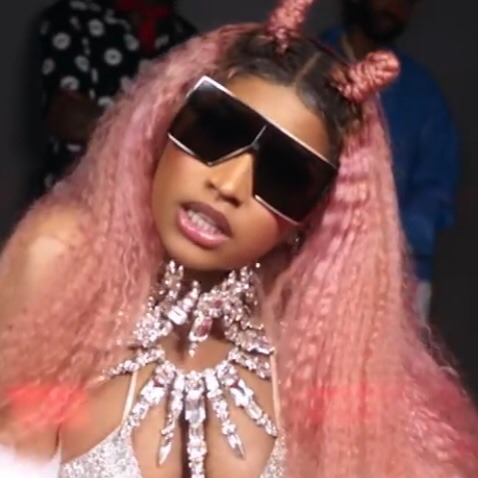 coutureicons:nicki minaj x big bank