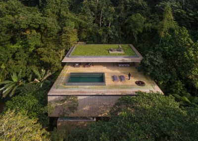 Jungle House / Studio MK27