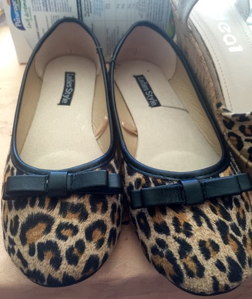 kissise:Got my new shoes too! 4€ and 2€! keithsterrrrr roar!!!