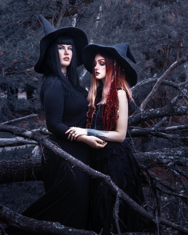 Poison Nightmares - psychara: With my witch sister @ninahexna 🖤 📸by...