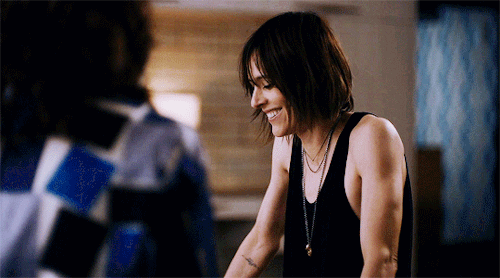 Resultado de imagem para the l word generation q ep 5 gif tumblr