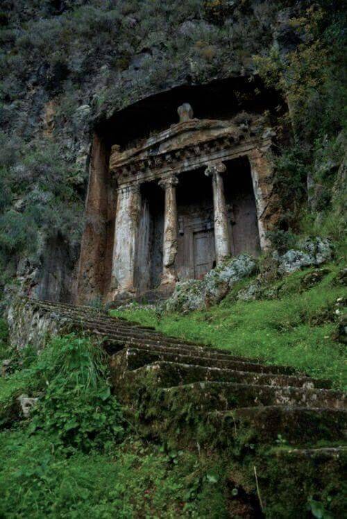 unavoidable-obliteration:Lycian rock tomb, Turkey (maybe the...