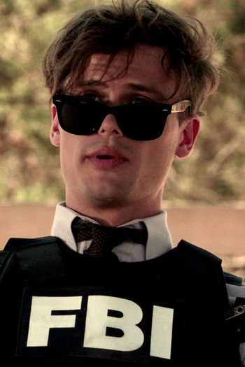 fallingforthedistance: Spencer Reid + looking... - Criminal Minds Fans