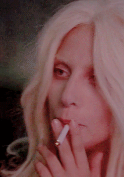 tumblr_nwqiv5bavO1t1xldeo1_250.gif