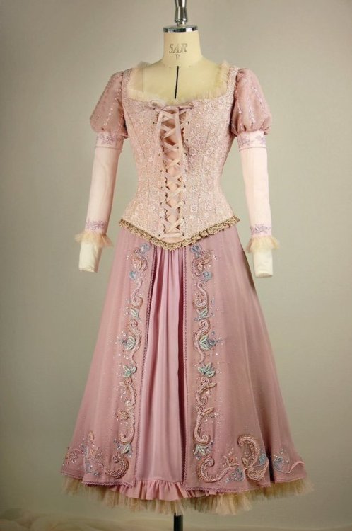 japanese-fashionstreet:Reproduction of the Rapunzel dress from...