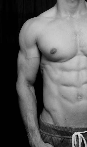 What do you prefer on fit men? Beefy chests are at the top of my list. ;)