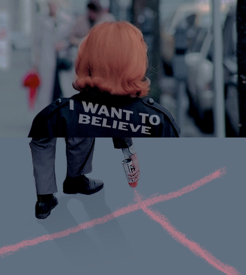 lriswcst:There’s something up there, Mulder.              &