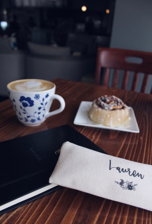 vocative:[06.06.18] Lavender latte and a cinnamon roll!...