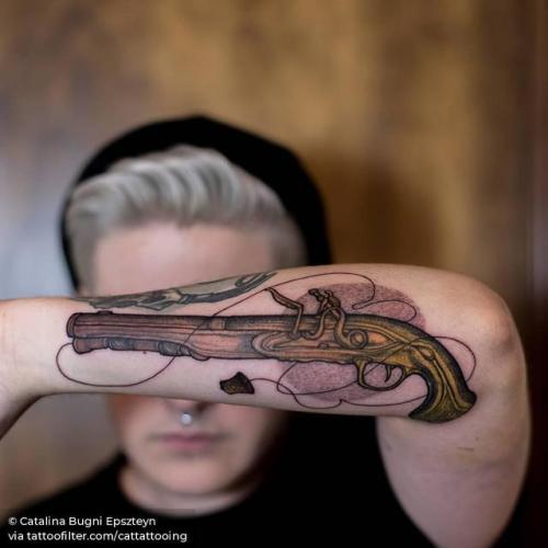 By Catalina Bugni Epszteyn, done at Meatshop Tattoo, Barcelona.... big;cattattooing;facebook;forearm;twitter;gun;weapon;neotraditional