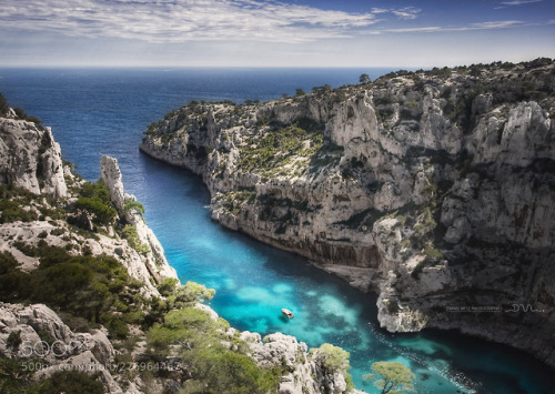 wish-to-be-there:La Calanque by Daniel_Metz