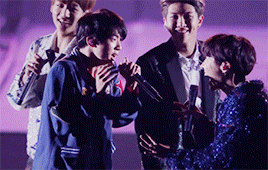 taetaes