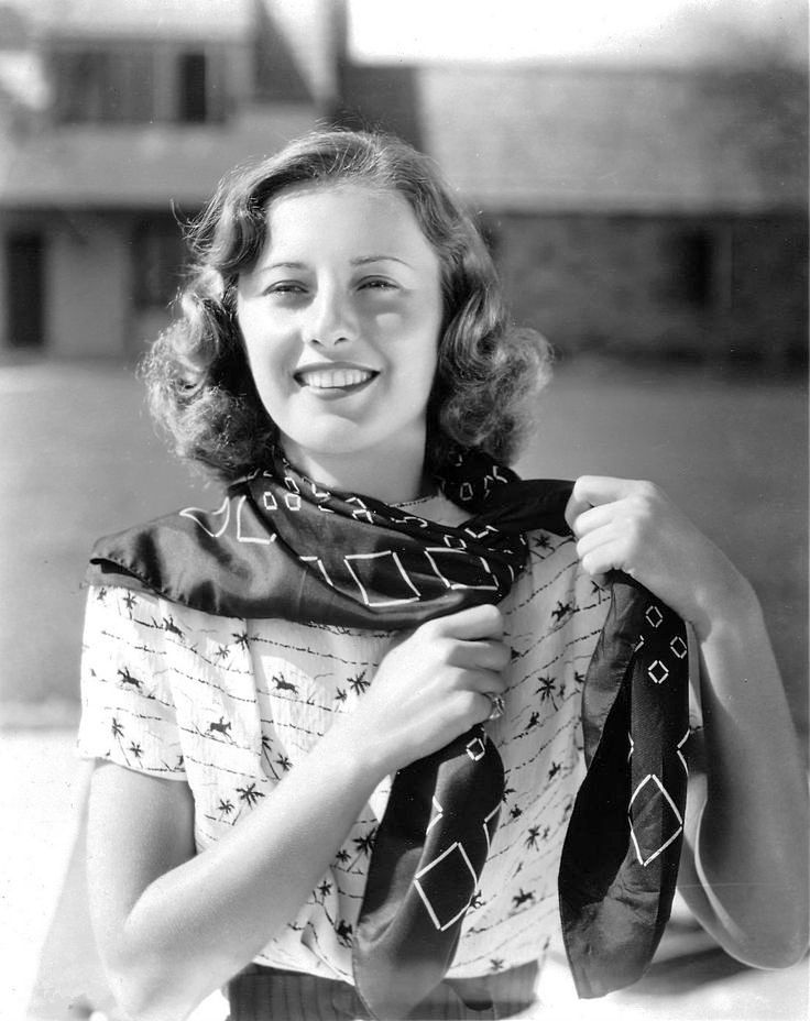 wehadfacesthen:
“Barbara Stanwyck, 1936
”