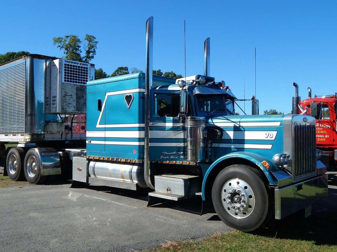 Semitrckn — Peterbilt custom 359