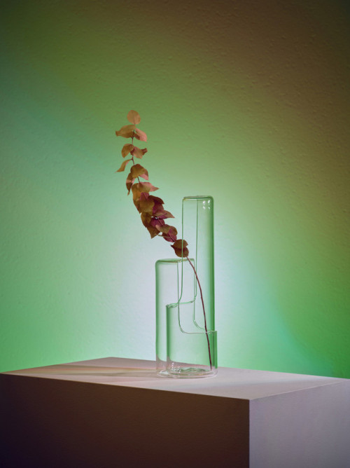 lindanilowicz:Da Vetro: A Collection of Glass Vessels Inspired...