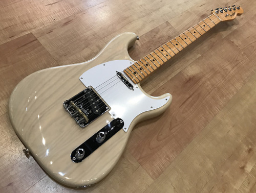 glorifiedguitars:Fender Limited Edition Parallel Universe...