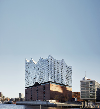 arkitekcher:<br /><br />Elbphilharmonie | Herzog  de MeuronLocation: Hamburg, GermanyPhotography: <br /><br /><br /><br />Maxim SchulzLearn More: afasiaarchzine.com | archdaily.com<br />