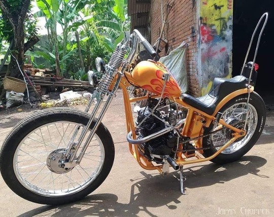 #Chopper #Bobber #Bratstyle #JapChop #JapStyle https://www.instagram.com/p/CArpYBvqRXG/?igshid=gl6n091wkv51