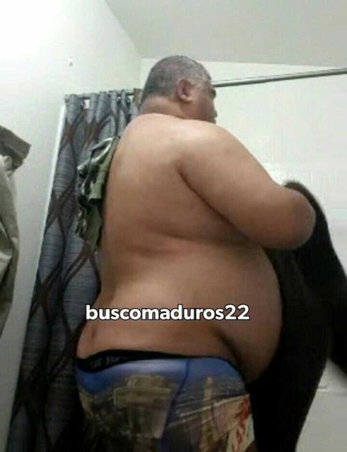 buscomaduros22:David • Señor maduro de TolucaViejos tiempos...