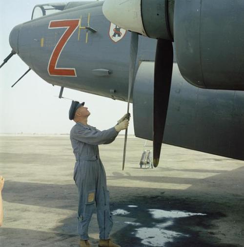 rideoutprotectorsoftherealm:One of its crew pre-flight checks...