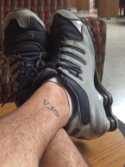 codemand:Some pictures I had of my feet propped up before my...