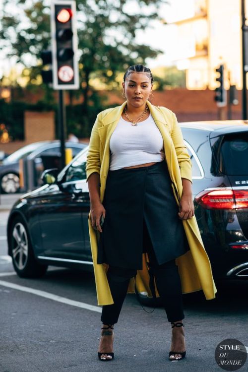 street style plus fashion curvy style