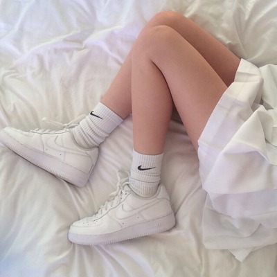 white nike socks outfit