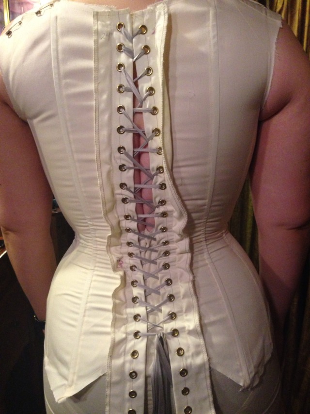 MissDarkGarden Autumns Daily Corset Post Years Of Experience