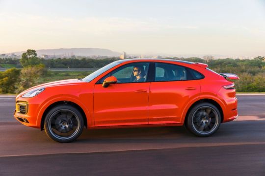 porsche cayenne coupe 7