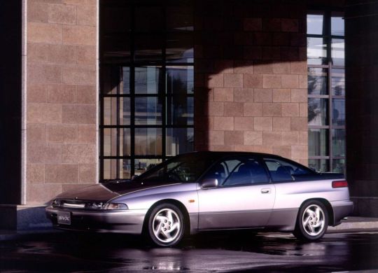 carros japoneses: subaru alcyone svx coupe frente