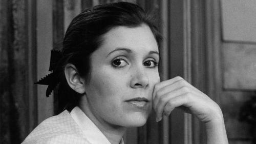 sleekbw:Carrie Fisher (1956-2016)