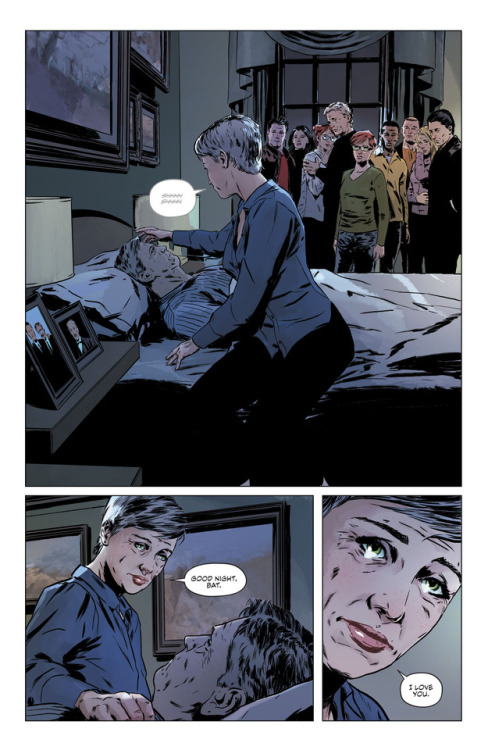 funnypages:I’m not crying.Batman Rebirth Annual #2