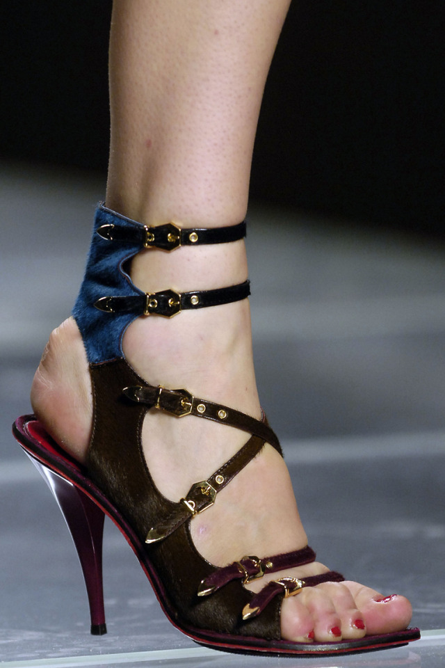 Louis Vuitton S/S 2006 - Chic As F**k