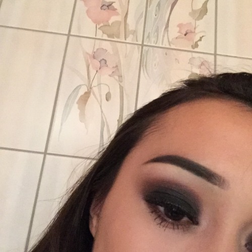 me mine urban decy smokey smokey eyes eyes dark on fleek diffrent black fall solisseblog makeup mac abh practice brows