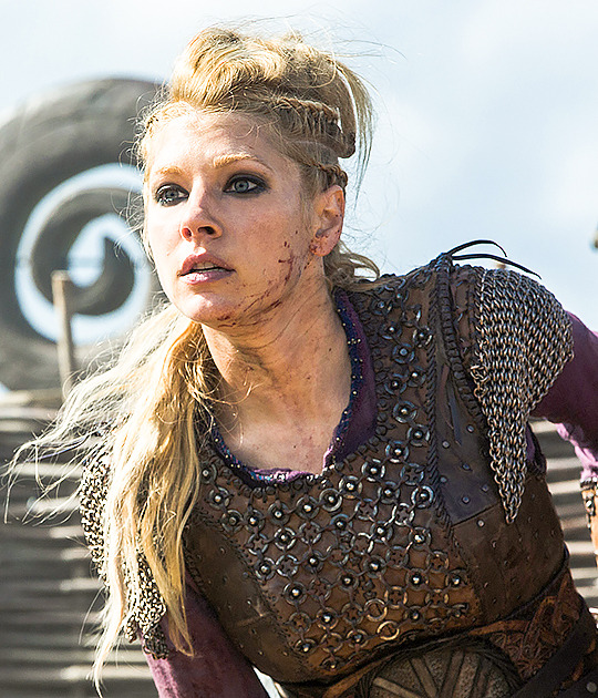 Katheryn Winnick as Lagertha - Vikings season 4