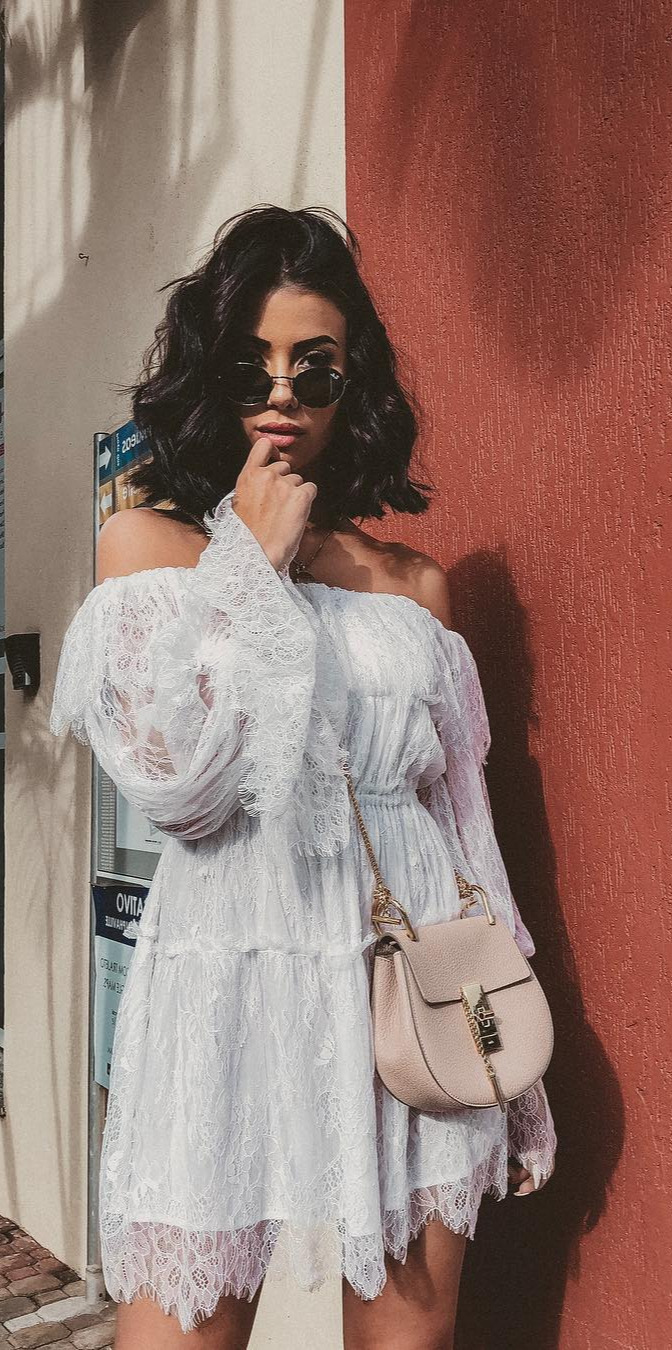 The 10+ Coolest Street Outfit Ideas - #Cute, #Pretty, #Shopping, #Best, #Top My hair feels so short every time I curl it I kinda like it! dress from majorelle_collection x revolve  , hellothalita - Sinto que meu cabelo fica tcurtinho toda vez que faondas... to gostando 