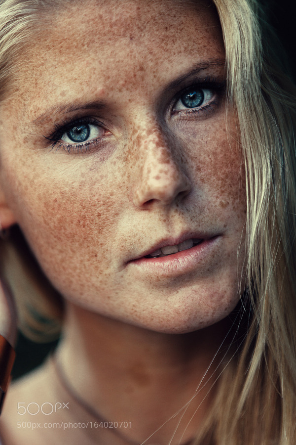 Freckles drunk sport model