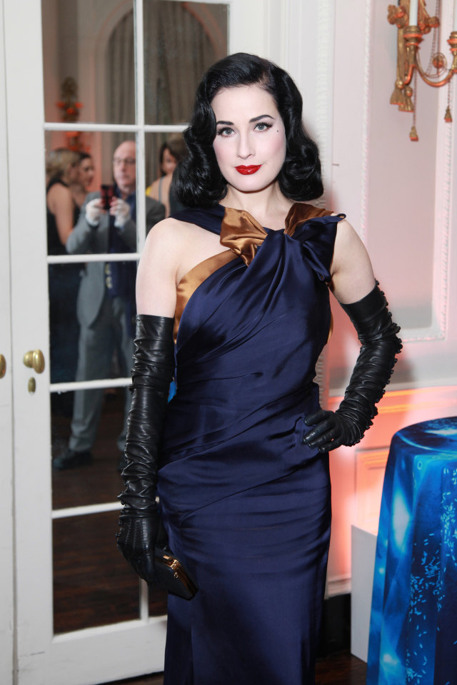 Celebrities in Gloves — Dita wearing leather opera gloves