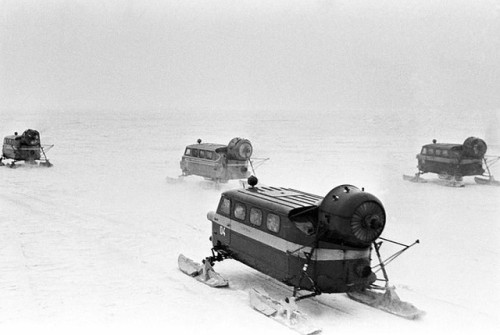 aiiaiiiyo:Soviet Postal Snowmobiles in Khabarovsk Krai, Circa...